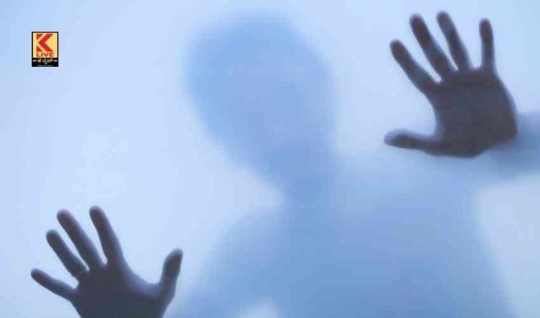 ಟ್ರ್ಯಾಪ್.. ಹನಿ ಟ್ರ್ಯಾಪ್….