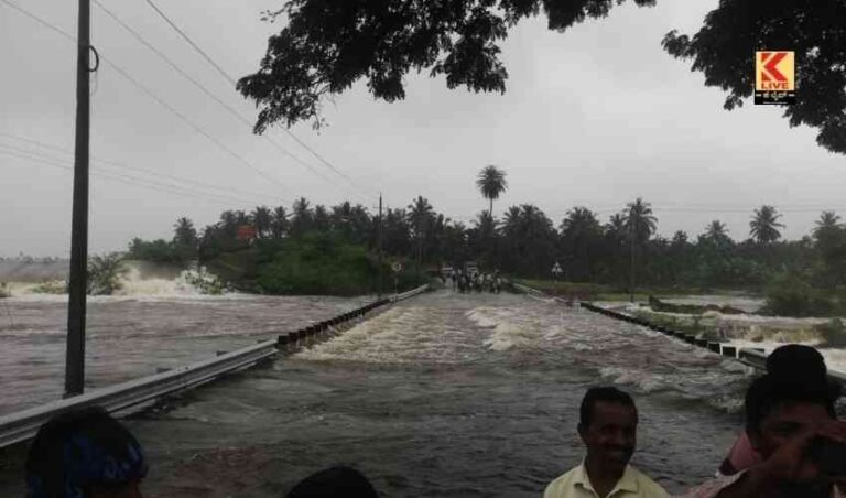 ಭಾರತ ಕೀವಿಸ್ ಎರಡನೇ ಟೆಸ್ಟ್: ಮಯಾಂಕ್ ಶತಕದ ಗೌರವ.
