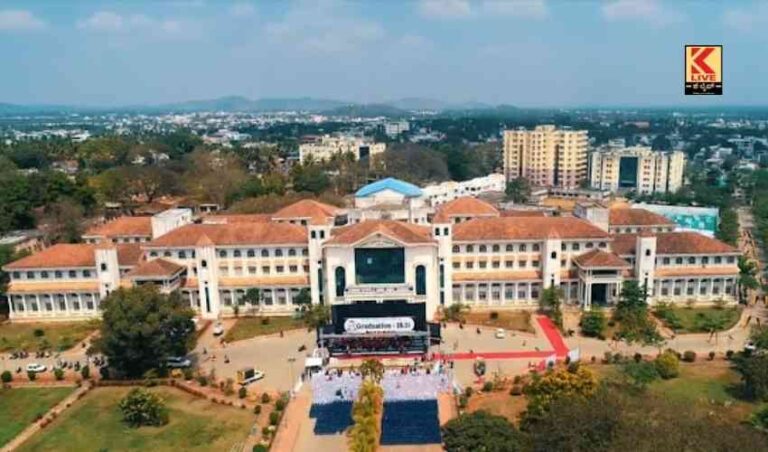 ಮುಷ್ಕರ ಮುಂದುವರೆಸಿದ ನಿವಾಸಿ ವೈದ್ಯರು.