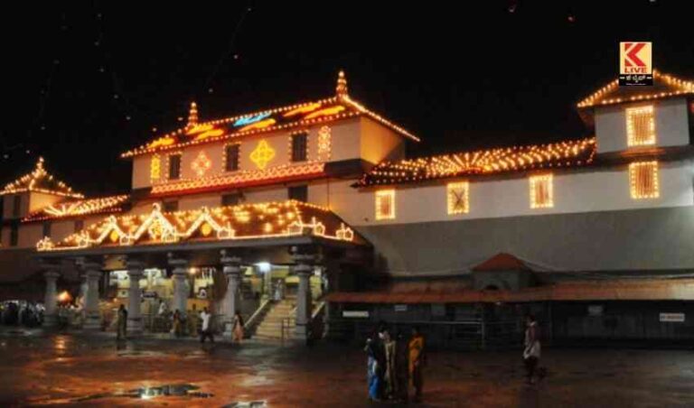 ಕಣ್ಮನ ಸೆಳೆದ ಲಕ್ಷ ದೀಪೋತ್ಸವ