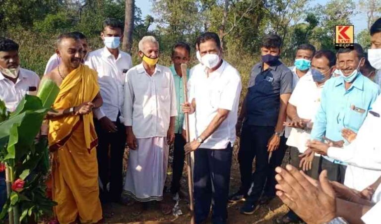 ಕಚ್ಚಿಗೆಬೈಲು ರಸ್ತೆ ಅಭಿವೃದ್ಧಿ ಭೂಮಿಪೂಜೆ