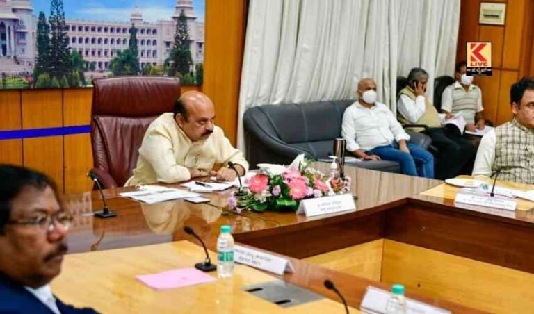 ಕೋವಿಡ್ ಮೂರನೇ ಅಲೆ ಎದುರಿಸಲು ಸಿದ್ಧರಾಗೋಣ- ಸಿ.ಎಂ.