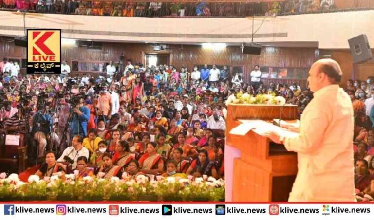 ಮಹಿಳೆ ಶಕ್ತಿಯ ಪ್ರತೀಕ ಅವರಿಂದಲೇ ದೇಶದ ಪ್ರಗತಿ- ಬೊಮ್ಮಾಯಿ