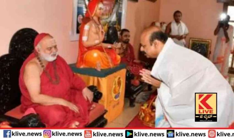 ಆದರ್ಶವಾಗಿರಲು ದೈವ ಭಕ್ತಿ ಗುರು ಭಕ್ತಿ  ಆತ್ಮವಿಶ್ವಾಸ ಇರಬೇಕು-ಬೊಮ್ಮಾಯಿ