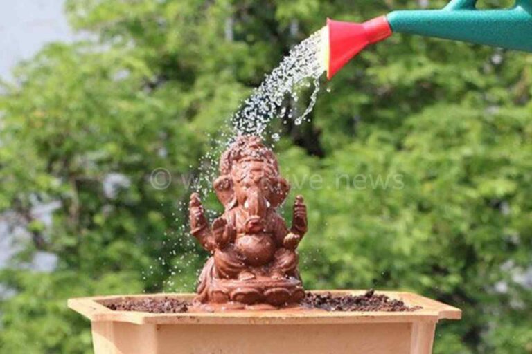 ಪರಿಸರ ಸ್ನೇಹಿ ಗಣಪ ಮೂರ್ತಿ ವಿತರಣೆ