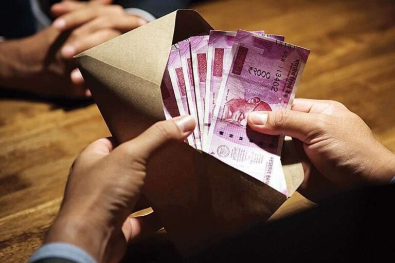 ಶೀಘ್ರ ಏಳನೇ ವೇತನ ಆಯೋಗ ರಚಿಸಲು ಆಗ್ರಹ