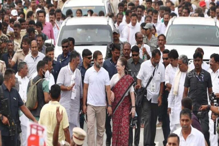 ರಾಜ್ಯದ ಜನರ ಪ್ರೀತಿಗೆ ತಲೆಬಾಗಿದ ತಾಯಿ ಮಗ