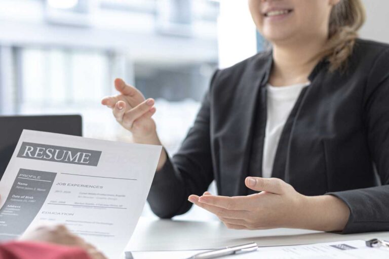 Pink slip to employees | ಕೆಲಸಕ್ಕೆ ಕತ್ತರಿ