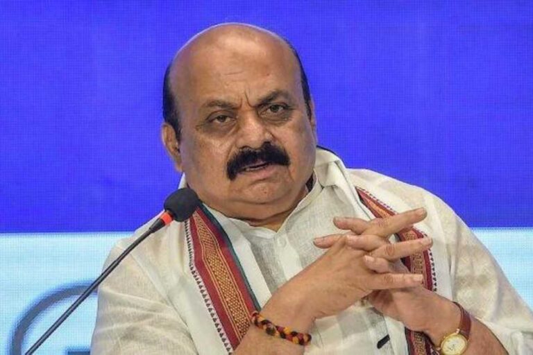 ಎಲ್ಲಾ ಕೆಡಿಪಿ ಸಭೆಗಳಲ್ಲಿ ವಸತಿ ಯೋಜನೆ ಪ್ರಮುಖ ವಿಷಯವಾಗಬೇಕು- ಬೊಮ್ಮಾಯಿ