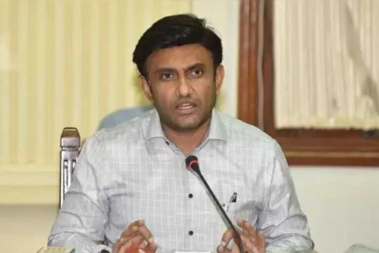 ಜಿಲ್ಲಾ ಆಸ್ಪತ್ರೆಗಳಲ್ಲಿ ಸಹಾಯವಾಣಿ ಆರಂಭಿಸಲಾಗುವುದು- ಡಾ.ಸುಧಾಕರ್