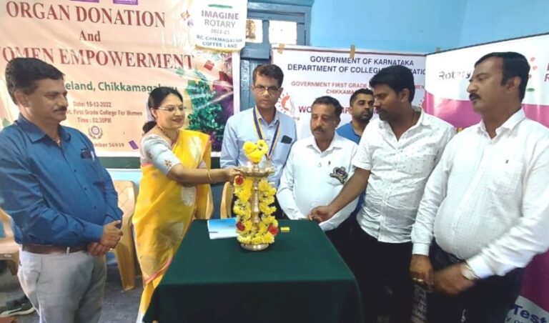 ಋತುಚಕ್ರದ ಸಮಯದಲ್ಲಿ ಮಹಿಳೆಯರು ಸ್ವಚ್ಛತೆ ಕಾಪಾಡಬೇಕು- ಡಾ.ಸೀಮಾ