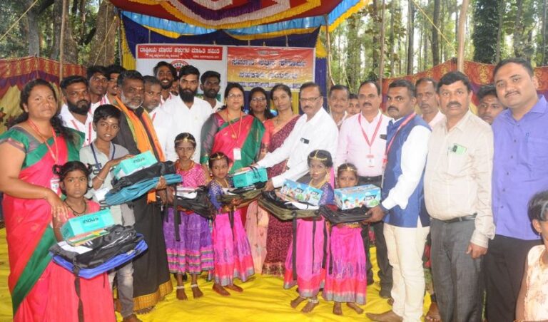 ಮೌನತಾಳದೇ ಮಾತಾಡಿ,ಹಕ್ಕು ಸಮಾನತೆ ಸಾಧಿಸಿ – ರಘುಕುಮಾರ್