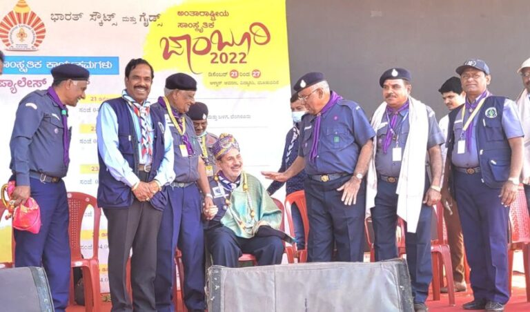 ಜಾಂಬೂರಿಯಲ್ಲಿ ಸ್ಕೌಟ್ಸ್ ಮತ್ತು ಗೈಡ್ಸ್ ಜಿಲ್ಲಾ ಪ್ರಧಾನ ಆಯುಕ್ತ ರಮೇಶ್ ಶಾಸ್ತ್ರಿಅವರಿಗೆ ಸನ್ಮಾನ