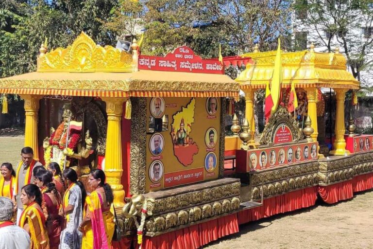 ಶಿವಮೊಗ್ಗ ಜಿಲ್ಲೆ ಪ್ರವೇಶಿಸಿದ ಕಸಾಪದ ಕನ್ನಡರಥ