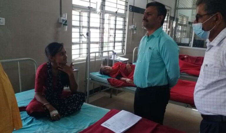 ಅಸ್ವಸ್ಥ ಮಕ್ಕಳನ್ನ ಮೆಗಾನ್ ಆಸ್ಪತ್ರೆಯಲ್ಲಿ ಭೇಟಿ ಮಾಡಿ ಕ್ಷೇಮ ವಿಚಾರಿಸಿದ ಜಿಲ್ಲಾಧಿಕಾರಿ