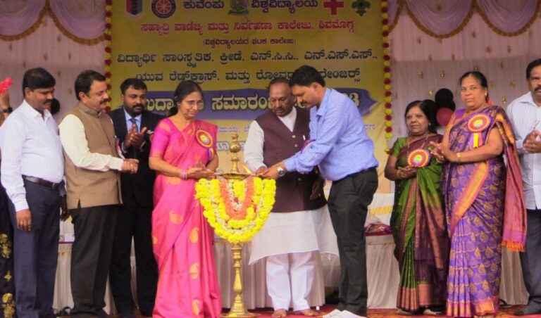 ಸಮಾಜದ ಸಂಕಷ್ಟಗಳಿಗೆ ಸ್ಪಂದಿಸುವ ಮನೋಧರ್ಮ ವಿದ್ಯಾರ್ಥಿಗಳಲ್ಲಿರಬೇಕು- ಕೆ.ಎಸ್.ಈಶ್ವರಪ್ಪ