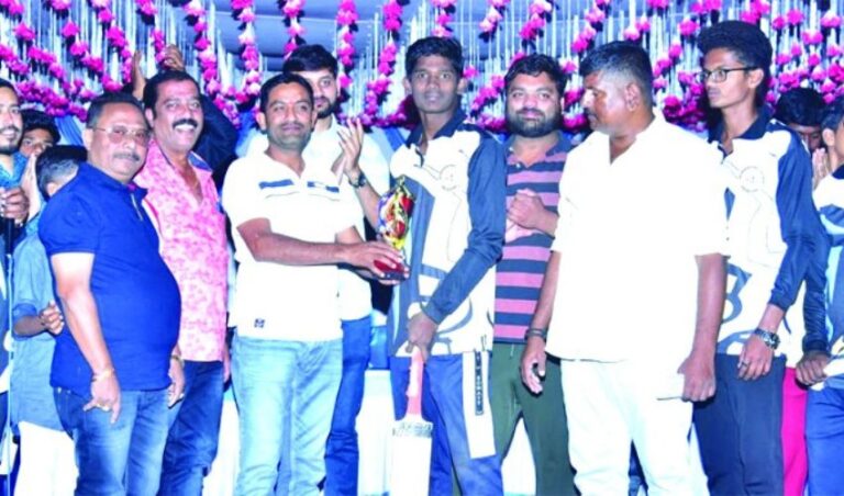 ಕುಂಬಾರಗುಂಡಿ ಬಾಯ್ಸ್ ಕ್ರಿಕೆಟ್ ಪಂದ್ಯಾವಳಿ ವಿಜೇತರಿಗೆ ಬಹುಮಾನ ವಿತರಣೆ