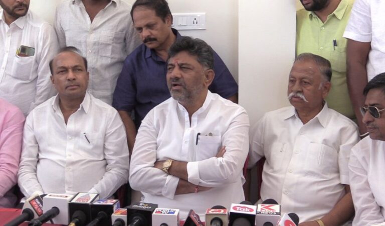 ಕಾಂಗ್ರೆಸ್ ಗೆ ಅಧಿಕಾರ ಕೊಡಿ ಬಡವರ ಏಳಿಗೆ ಮಾಡುತ್ತೇವೆ- ಡಿ.ಕೆ.ಶಿವಕುಮಾರ್