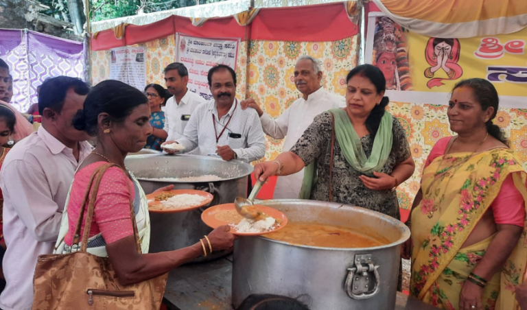 ಮಕ್ಕಳ ಬೆಳವಣಿಗೆಯಲ್ಲಿ ಆಡ ಪಾಠ ಎರಡೂ ಮುಖ್ಯ-ಶ್ರೀ ಪ್ರಸನ್ನನಾಥ ಶ್ರೀ