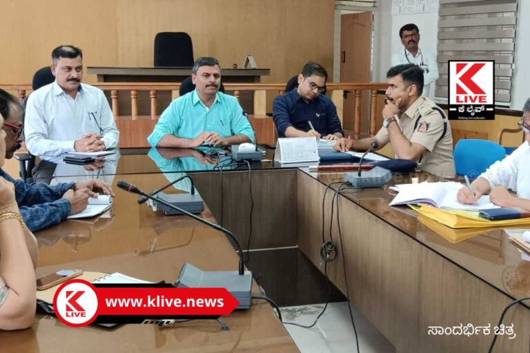 DC Shivamogga ಚೆಕ್ ಪೋಸ್ಟ್ ಗಳಲ್ಲಿ ಕಟ್ಟುನಿಟ್ಟಾಗಿ ತಪಾಸಣೆ ನಡೆಸಿ- ಡಾ.ಸೆಲ್ವಮಣಿ