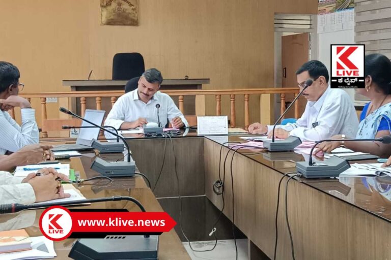 DC Shivamogga ಹೆಚ್ಐವಿ ತಡೆ ಕ್ರಮಗಳ ಬಗ್ಗೆ ಹೆಚ್ಚಿನ ಜಾಗೃತಿ ಮೂಡಿಸಿ- ಡಾ.ಸೆಲ್ವಮಣಿ