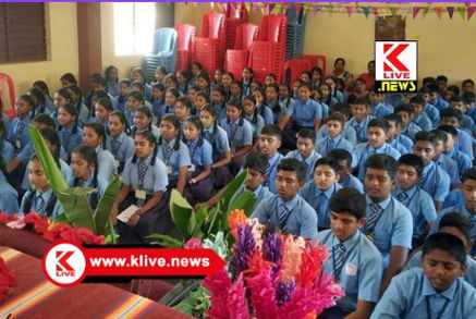 Dharmasthala Rural Development Project ಮಕ್ಕಳು ದೇಶದ ಆಸ್ತಿ, ದೇಶಪ್ರೇಮವನ್ನ ಅವರಲ್ಲಿ ಬೆಳೆಸಬೇಕು- ಆರ್.ಆರ್.ಪಾಟೀಲ್