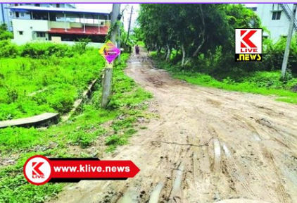 Municipal corporation ಜೆ.ಎಚ್.ಪಟೇಲ್ & ಸಹಕಾರಿ ಬಡಾವಣೆಗಳಲ್ಲಿನ ರಸ್ತೆ ದುರಸ್ಥಿಗೆ ಮನವಿ