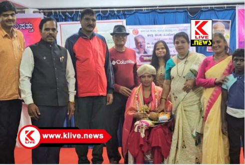 Bharat Cinemas ಎಸ್ಕಲೇಟರ್ ನಿಂದ ಬಿದ್ದ ಮಹಿಳೆಯನ್ನ ರಕ್ಷಿಸಿದ ಬೆರ್ರೀಸ್ ಮಾಲ್ ಸಿಬ್ಬಂದಿಗೆ ಜನ ಮೆಚ್ಚುಗೆ