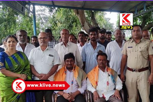 Kumsi Police ಪ್ರಾಮಾಣಿಕತರ ಮೆರೆದ ನಾಗರೀಕರಿಗೆ ಕುಂಸಿ ಪೊಲೀಸ್ ಠಾಣೆಯಲ್ಲಿ ಸನ್ಮಾನ