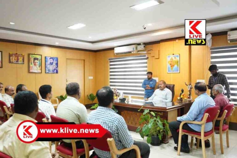 SN Channabasappa ಕೈಗಾರಿಕಾ ಪ್ರದೇಶದಲ್ಲಿನ ಬೀದಿದೀಪ & ನೀರು ಸರಬರಾಜು,ನಿರ್ಮಲೀಕರಣಗಳ ಬಗ್ಗೆ ಶಾಸಕ ಚೆನ್ನಿ ಸಭೆ