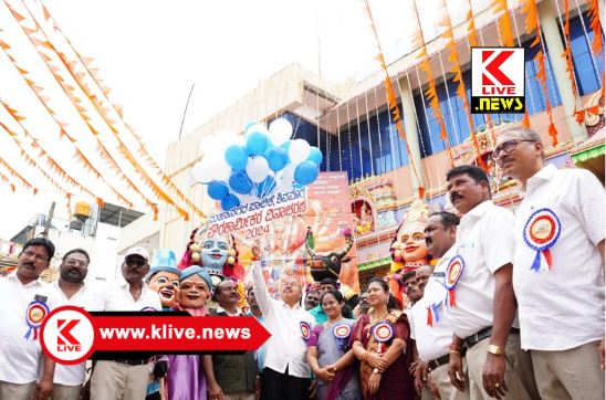 S.N.Chennabasappa ಪೌರಕಾರ್ಮಿಕರೊಂದಿಗೆ ಹೆಜ್ಜೆಹಾಕಿದ ಶಾಸಕ ‘ಚೆನ್ನಿ’