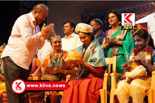 Sahachetana Natyalaya ನಾಟ್ಯಾರಾಧನಾ-13 ಉತ್ಸವದಲ್ಲಿ ರಾಷ್ಟ್ರ & ರಾಜ್ಯದ ಕಲಾವಿದರಿಗೆ ಸನ್ಮಾನ