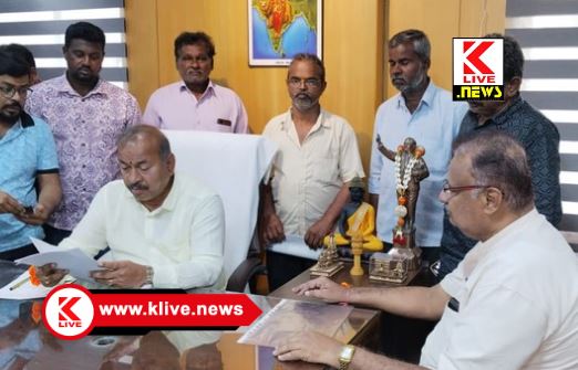 S.N. Chennabasappa ಮೂಲಭೂತ ಸೌಕರ್ಯ ಒದಗಿಸಲು ಆನಂದರಾವ್ ಬಡಾವಣೆ ಸಂಘದವರಿಂದ ಶಾಸಕರ ಭೇಟಿ