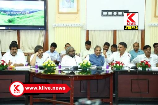 Forest Department ಅರಣ್ಯ ಇಲಾಖೆಪಶ್ಚಿಮ ಘಟ್ಟ ವ್ಯಾಪ್ತಿಯ ಜನಪ್ರತಿನಿಧಿಗಳ ಜೊತೆ ಈಶ್ವರ್ ಖಂಡ್ರೆ ಸಭೆ