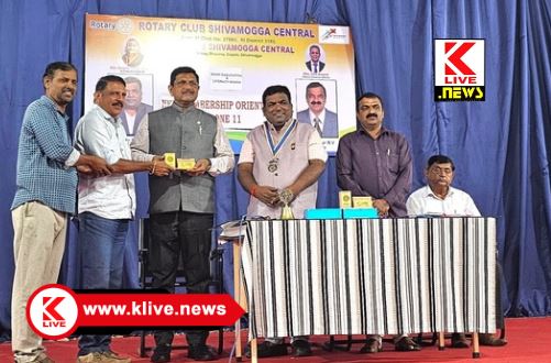 Rotary Shivamogga ಯುವಜನರೇ ಹೆಚ್ಚಾಗಿ ಸಮುದಾಯದೊಂದಿಗೆ ಬೆರೆತು ದೇಶದ ಅಭಿವೃದ್ದಿಗೆ ಶ್ರಮಿಸಲು ರೋಟರಿ ವೇದಿಕೆ ಸಹಕಾರಿ- ವಸಂತ ಹೋಬಳಿದಾರ್
