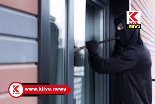 Shivamogga Police ಶಿವಮೊಗ್ಗ ನೆಹರು ರಸ್ತೆಯ ಎರಡು ಮಳಿಗೆಗಳಲ್ಲಿ ನಗದು ಅಪಹರಣ