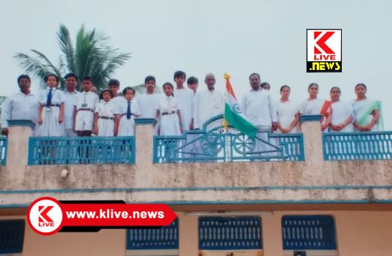 Mahatma Gandhiji ಗಾಂಧಿ ಜಯಂತಿಯನ್ನ ಮನೆಹಬ್ಬದಂತೆ ಆಚರಿಸಿದ ಗಾಂಧಿ ಬಸಪ್ಪ ಕುಟುಂಬದ ಸದಸ್ಯರು