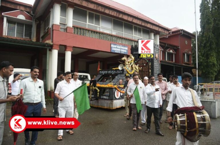 Veera Rani Kittoor Channamma ಕಿತ್ತೂರು ರಾಣಿ ಚೆನ್ನಮ್ಮ ವಿಜಯಜ್ಯೋತಿಗೆ ತೀರ್ಥಹಳ್ಳಿಯಲ್ಲಿ ಅದ್ಧೂರಿ ಸ್ವಾಗತ