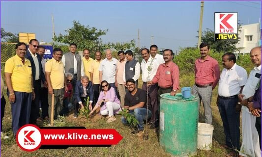 Rotary Shivamogga ರೋಟರಿ ಸದಸ್ಯರು ಜನ್ಮದಿನ,ವಿವಾಹ ವಾರ್ಷಿಕೋತ್ಸವ ಸಂದರ್ಭಗಳಲ್ಲಿ ಸಸಿ ನೆಟ್ಟು ಪೋಷಿಸಬೇಕು- ರೋ.ಜಿ. ಗವರ್ನರ್. ಸಿ.ಎ.ದೇವ್ ಆನಂದ್