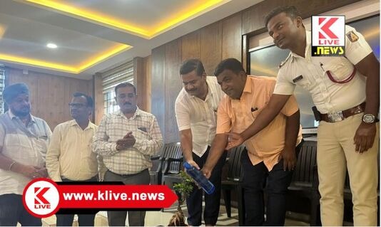 Rotary Club Shivamogga ಅತಿ ವೇಗ ಅಪಘಾತಕ್ಕೆ ಕಾರಣ. ಸುರಕ್ಷಿತವಾಗಿ ವಾಹನ ಚಲಾಯಿಸಿ- ಕೆ.ಬಿ.ಅಶೋಕ ನಾಯ್ಕ್