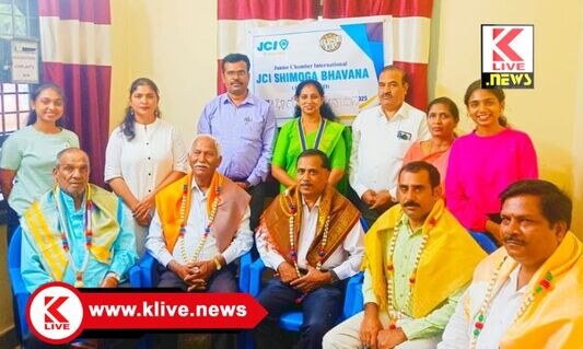 Department of Sainik Welfare & Resettlement ನಮ್ಮೆಲ್ಲರನ್ನೂ ಕಾಯುವ ಯೋಧರ ಋಣ ತೀರಿಸಲಾಗದ್ದು- ರೇಖಾ ರಂಗನಾಥ್