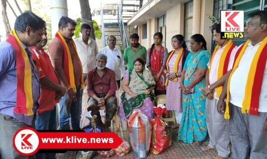 Karnataka Rakshana Vedike ಕರವೇ ಸ್ವಾಭಿಮಾನಿ ಬಣದಿಂದ‌ ಬಡಕುಟುಂಬಗಳಿಗೆ ಸಹಾಯ ಹಸ್ತ