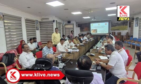 DC Shivamogga ಈಗಿನ ಬೇಸಿಗೆ ಬಿಸಿಲಿನ ತಾಪದಿಂದ ರಕ್ಷಣೆ ಪಡೆಯಲು ಸಾರ್ವಜನಿಕರಿಗೆ “ಡಿಸಿ” ಗುರುದತ್ತ ಹೆಗಡೆ ಮನವಿ