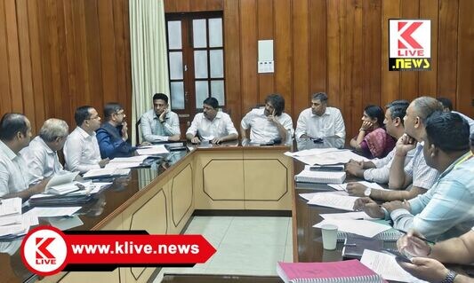 Karnataka Educational & Charitable Trust ಕಠಿಣ ಪರಿಶ್ರಮ, ನಿರಂತರ ಅಭ್ಯಾಸ & ಉತ್ತಮ ಆರೋಗ್ಯದಿಂದ ಪರೀಕ್ಷೆಯಲ್ಲಿ ಯಶಸ್ಸು- ಎಂ.ಚಂದ್ರಶೇಖರಯ್ಯ