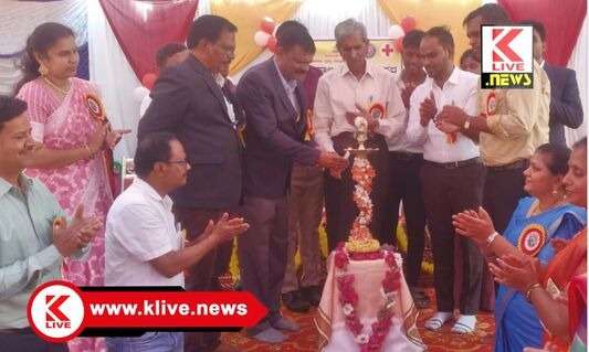 Government Polytechnic Harihara ಡಿಪ್ಲೊಮೋದಾರರು ಮಧ್ಯಮ & ಸಣ್ಣದಾದರೂ ಪರವಾಗಿಲ್ಲ, ಕೈಗಾರಿಕೆ ‌ಸ್ಥಾಪನೆಗೆ ಮುಂದಾಗಬೇಕು- ಡಾ.ಎಚ್.ಬಿ.ಮಂಜುನಾಥ್