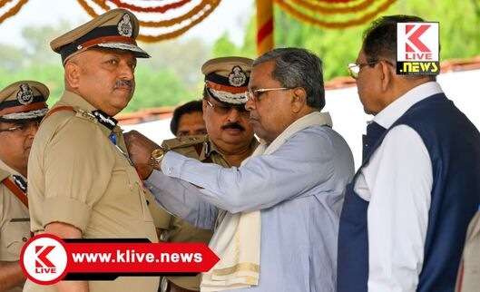 CM Siddharamaiah ರಾಜ್ಯದಲ್ಲಿ ನಕ್ಸಲ್ ಶರಣಾಗತಿ‌ಗೆ ಪ್ರಮುಖ ಪಾತ್ರವಹಿಸಿದ ನಿರ್ದೇಶಕ ಹೇಮಂತ್ ನಿಂಬಾಳ್ಕರ್ ಅವರಿಗೆ ಪ್ರಶಸ್ತಿ