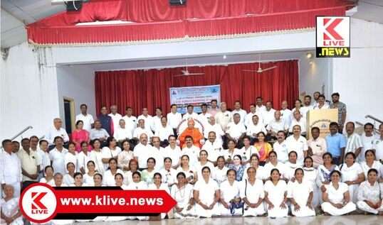 Mallikarjuna Murugarajendra Swamiji ಆಸ್ಪತ್ರೆಗಳು ಕಡಿಮೆಯಾಗಬೇಕು. ಯೋಗ ಕೇಂದ್ರಗಳು ಹೆಚ್ಚಾಗಬೇಕು-ಶ್ರೀ ಮಲ್ಲಿಕಾರ್ಜುನ ಮುರುಘ ರಾಜೇಂದ್ರಶ್ರೀ