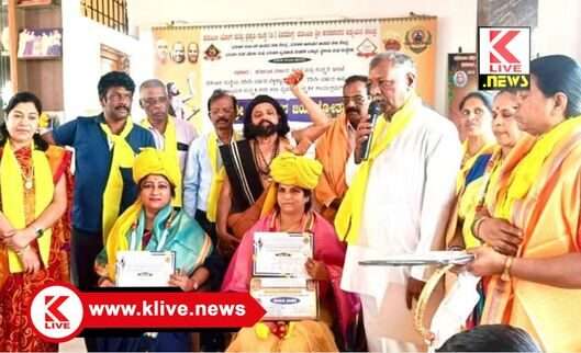 Patanjali Yoga and Nature Institute ಪತಂಜಲಿ ಯೋಗ & ಪ್ರಕೃತಿ ಸಂಸ್ಥೆಯಿಂದ ಕವಿತಾ ಥೋರತ್ ಅವರಿಗೆ ಸನ್ಮಾನ