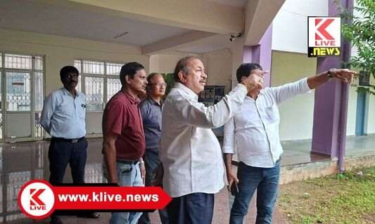 S. N. Channabasappa ಸರ್ಕಾರಿ ವಸತಿ ನಿಲಯದಲ್ಲಿ ವಿದ್ಯಾರ್ಥಿನಿಯರ ಸಮಸ್ಯೆಗಳ ಬಗ್ಗೆ ಶಾಸಕರಿಂದ ಪರಿಶೀಲನಾ ಸಭೆ