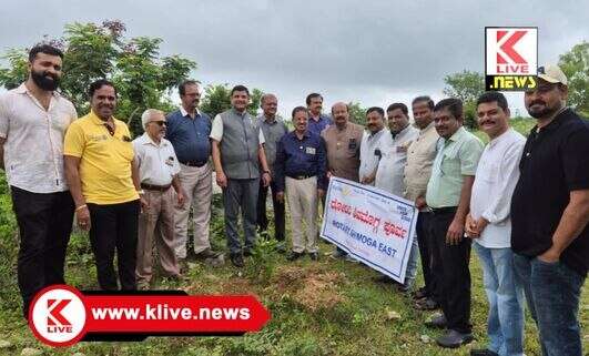 Rotary Shivamogga ರೋಟರಿ ಜಿಲ್ಲಾ ವ್ಯಾಪ್ತಿಯಲ್ಲಿ ಅತ್ಯಧಿಕ ಸಸಿ ನೆಟ್ಟು ಪರಿಸರಕ್ಕೆ ವಿಶೇಷ ಕೊಡುಗೆ ನೀಡಬೇಕು- ಬಿ.ಎಂ.ಭಟ್